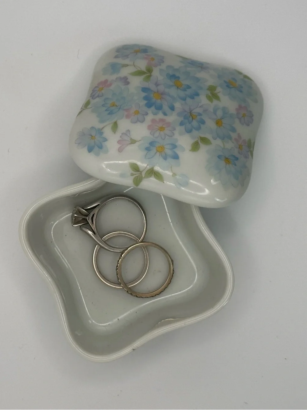 Vintage Pastelle San Francisco Floral Trinket Box Takahashi Japan